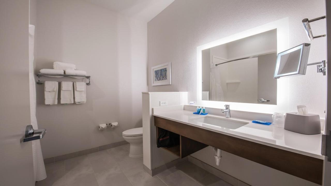 Holiday Inn Express & Suites - Dripping Springs - Austin Area By Ihg Esterno foto